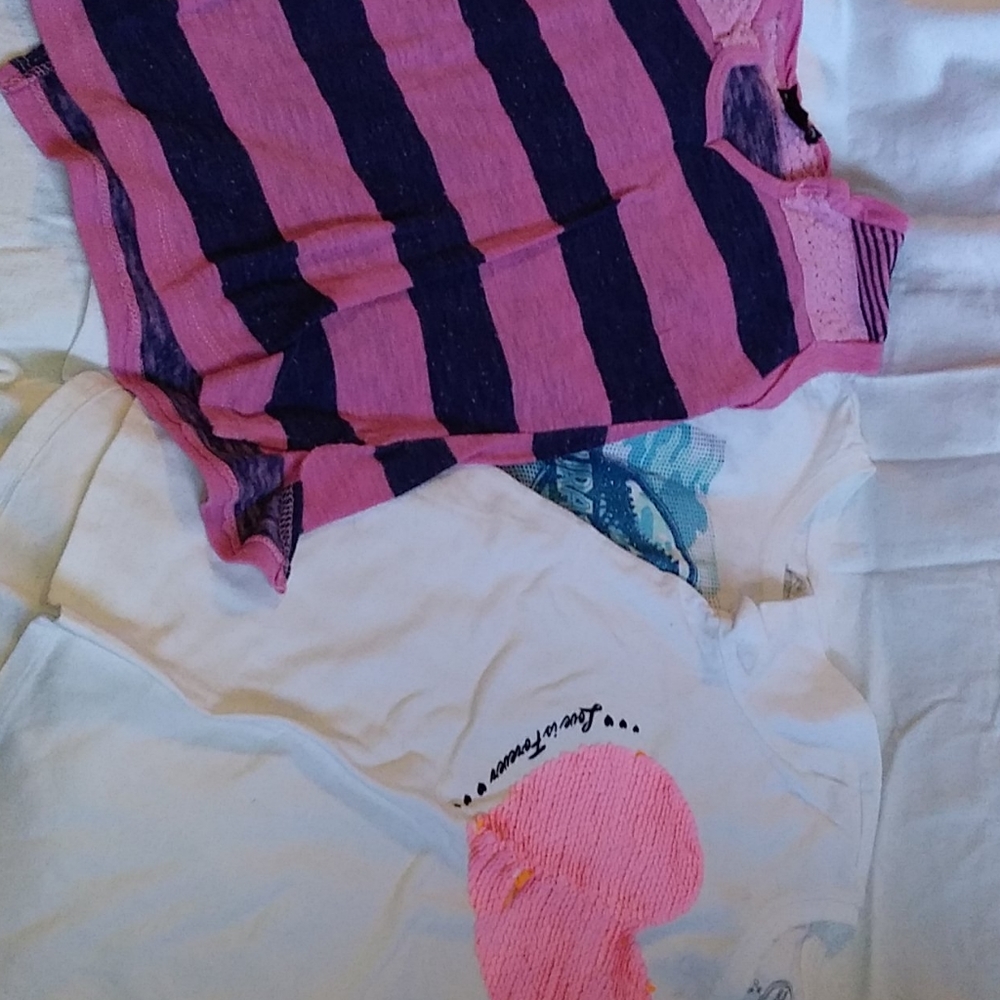 *3* Girls T-Shirts